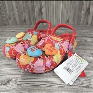 Crocs Classic Lined Elevated Sweethearts Clogs 'Red multi'.
